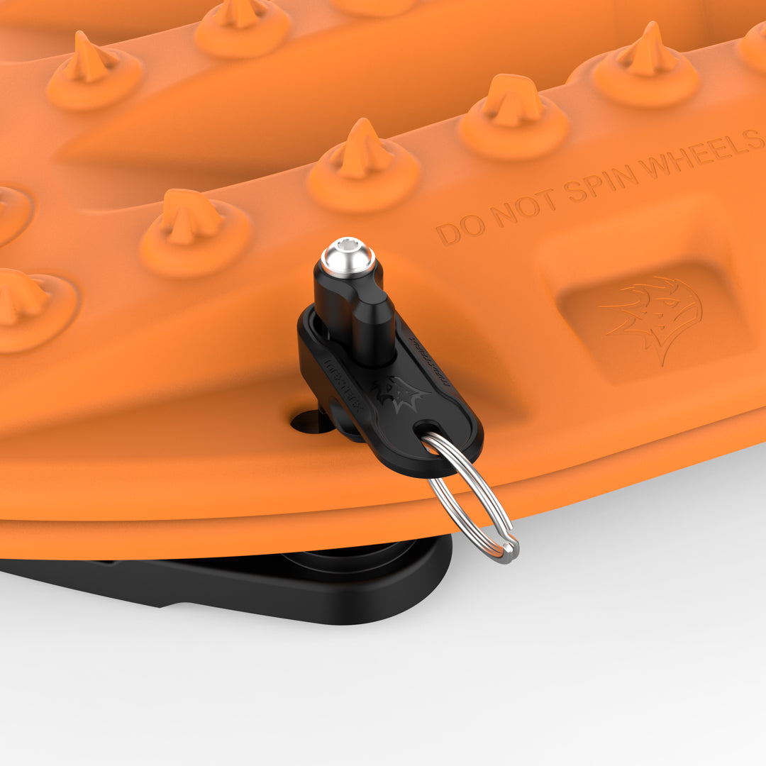 MAXTRAX Universal Pins Keyring
